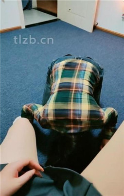 图片[13]_【清见】母畜镜前羞辱-舔皮鞋白袜-骑马-耳光_HD绳艺资源