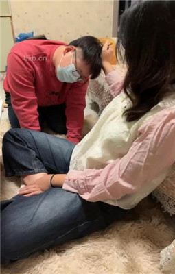 【学生双主】反虐老师-耳光/舔白袜/手铐_HD绳艺资源