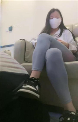 【漫漫】网咖桌底视角伺候_HD绳艺资源