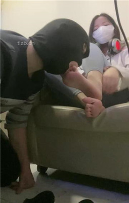 图片[11]_【漫漫】网咖桌底视角伺候_HD绳艺资源