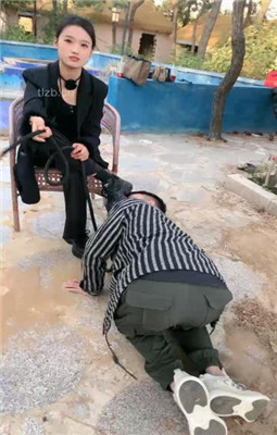 图片[5]_【佳琳】户外犬化-吃野草-遛狗转胯-舔泥巴脏鞋底_HD绳艺资源