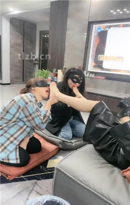 图片[3]_【歌迪丝】双母畜下跪伺候主人_HD绳艺资源