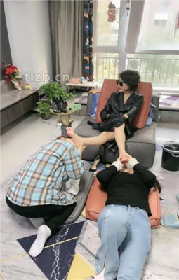 图片[7]_【歌迪丝】双母畜下跪伺候主人_HD绳艺资源