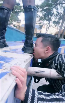 图片[9]_【宸宸】狗奴才清理庄园池塘_HD绳艺资源