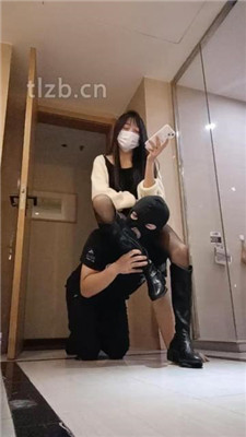 图片[11]_【十言】长靴S诱惑-跪舔/踩踏/脚耳光/转胯狗爬_HD绳艺资源