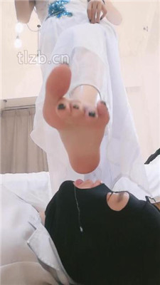 图片[20]_【美娜格格】裸足深喉/肉丝美腿/转胯羞辱/腿绞窒息_HD绳艺资源