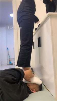 图片[17]_【精神小妹】双S-素人学生主-脏鞋脏袜臭脚辱_HD绳艺资源