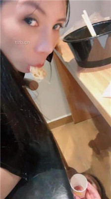 图片[2]_【陈甜女帝】长靴原味船袜jio踩地毯狗_HD绳艺资源