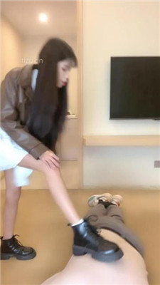 图片[3]_【苏西】甘愿被抽耳光-训练换来舔jio机会_HD绳艺资源