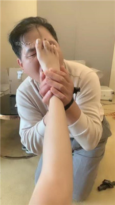 图片[14]_【苏西】甘愿被抽耳光-训练换来舔jio机会_HD绳艺资源