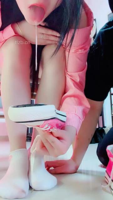 图片[5]_【甜心教主】人体除臭器-闻白袜-吃鞋底口水浓痰-深喉_HD绳艺资源