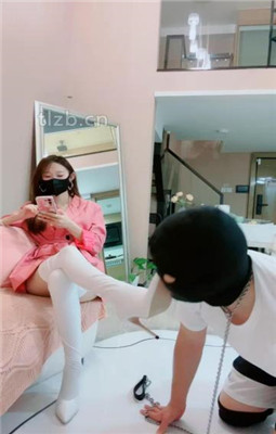 图片[13]_【陈莹斯】圈养犬化-赏赐圣水/靴底保养/肉丝诱惑_HD绳艺资源