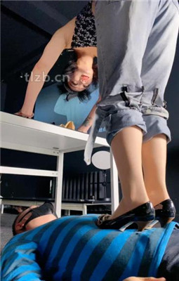 图片[12]_【冰诺】高跟全体重踩踏_HD绳艺资源