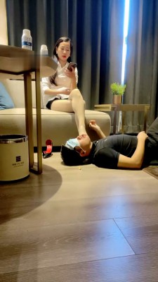 【冰美式】首调-肉丝高跟诱惑-口吐喂食_HD绳艺资源