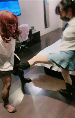 图片[11]_【赵奈奈】长靴S暴打偷原味的贱奴_HD绳艺资源