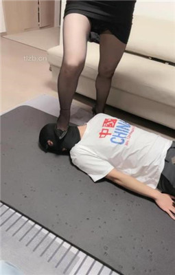 图片[13]_【冰夏】双S高跟踩虐/藤条训练/丝袜脚恋足舔_HD绳艺资源