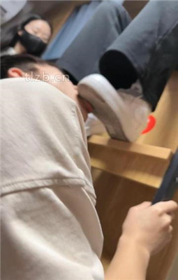 图片[9]_【尤物大大】大学女生宿舍调-4S艺校女神首调_HD绳艺资源