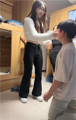 图片[18]_【尤物大大】大学女生宿舍调-4S艺校女神首调_HD绳艺资源