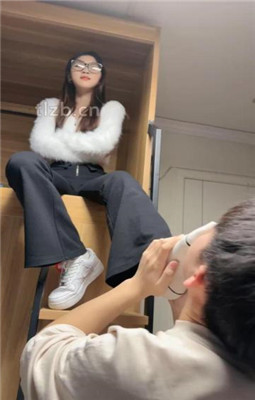 图片[19]_【尤物大大】大学女生宿舍调-4S艺校女神首调_HD绳艺资源