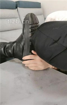 图片[12]_【爱可呀】双S玩学姐-清理鞋底/胶带封嘴/吹风机加热吸味_HD绳艺资源