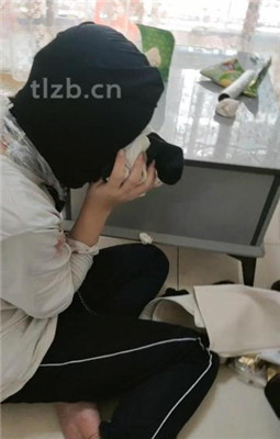 图片[15]_【爱可呀】双S玩学姐-清理鞋底/胶带封嘴/吹风机加热吸味_HD绳艺资源