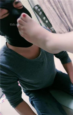 图片[12]_【北京嘟嘟】小白鞋棉袜踩地毯/插嘴_HD绳艺资源