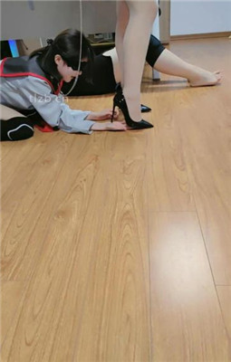 图片[12]_【妆主大大】办公室-母畜-高跟肉丝诱惑-耳光/脚插嘴-高跟踩_HD绳艺资源