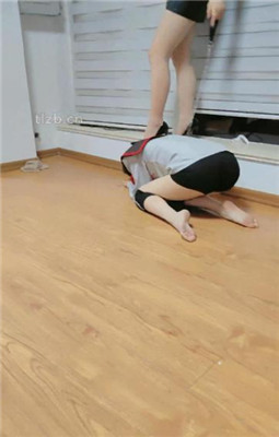 图片[16]_【妆主大大】办公室-母畜-高跟肉丝诱惑-耳光/脚插嘴-高跟踩_HD绳艺资源