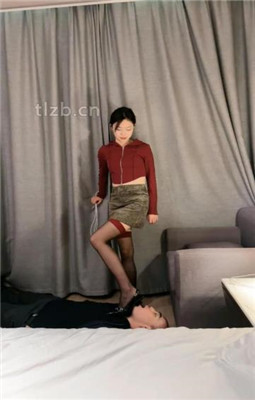 图片[8]_【jenn】情侣主-高跟黑丝踩踏/胯下辱/数据线训练/骑马舔脏鞋_HD绳艺资源