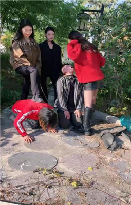 图片[8]_【宸宸】庄园3S艺术训练情侣奴-遛狗骑马/皮靴清理【三视角版】_HD绳艺资源