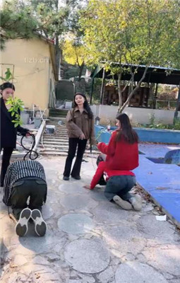 图片[9]_【宸宸】庄园3S艺术训练情侣奴-遛狗骑马/皮靴清理【三视角版】_HD绳艺资源