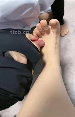 图片[14]_【你雅妈】护士小姐姐居然有恋足癖_HD绳艺资源