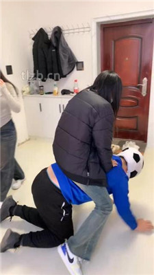 图片[8]_【精神小妹】双S素人学生主-超高难度挑战踢踹_HD绳艺资源