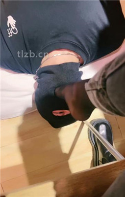 图片[9]_【绝美兔绳艺导师】臭脚插嘴/气味控制/踩踏_HD绳艺资源