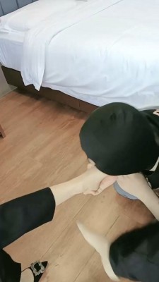 图片[3]_【朱迪】双S-职业装让狗下跪舔脚【双视角版】_HD绳艺资源