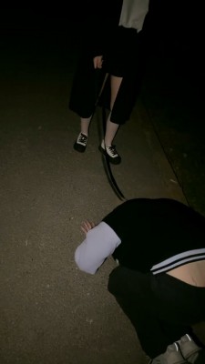 【小雅老师】户外tj学生狗-被路人看到惊险刺激_HD绳艺资源