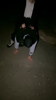 图片[2]_【小雅老师】户外tj学生狗-被路人看到惊险刺激_HD绳艺资源