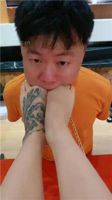 图片[17]_【不知名美女】长腿模特S-裸足狂舔_HD绳艺资源