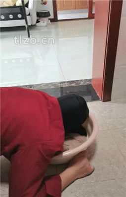 图片[3]_【凌儿女神】黑丝高跟跪舔/骑马转胯/藤条抽_HD绳艺资源