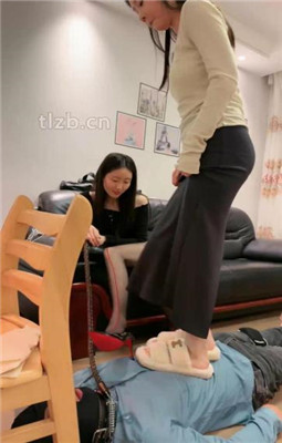 图片[20]_【青岛妲己】闺蜜入圈当S-骑马坐垫/踩踏踩舌/深喉喂食_HD绳艺资源