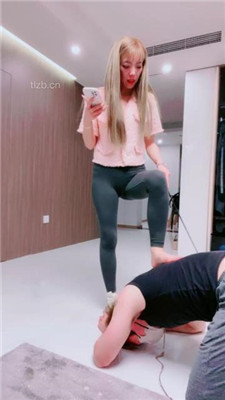 图片[12]_【梦涵】转胯爬行/重度训练/掐乳/闻白袜_HD绳艺资源