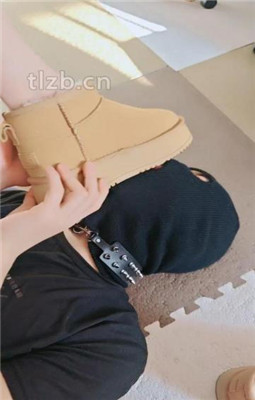 图片[10]_【媚娘】舔雪地靴鞋底/高跟肉丝脚踩【完整版】_HD绳艺资源