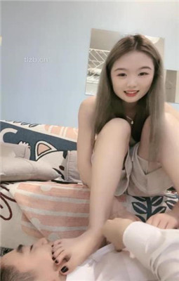 【时颜】漂亮姐姐裸足踩脚垫/虐乳_HD绳艺资源