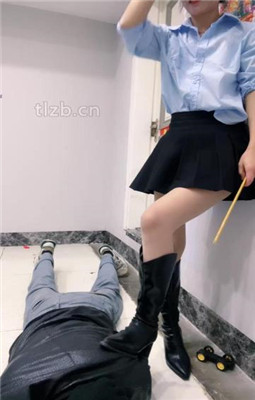 图片[2]_【孤傲女帝】高难度挑战踩手/打断戒尺/碾压狗爪/打手心_HD绳艺资源