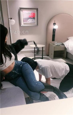 图片[7]_【绝美兔绳艺导师】跪舔长靴白袜裸足_HD绳艺资源