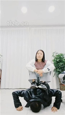 图片[5]_【橙子大大】双M-骑马/揪耳朵/高难度挑战踢踹/转胯/闻白袜_HD绳艺资源