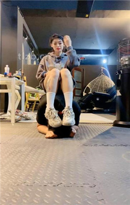 图片[10]_【冰诺】运动鞋白袜S-骑马爬行/踩狗爪_HD绳艺资源