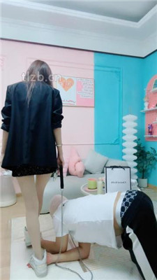 图片[3]_【陈莹斯】圈养犬化之高跟鞋-运动鞋崇拜_HD绳艺资源