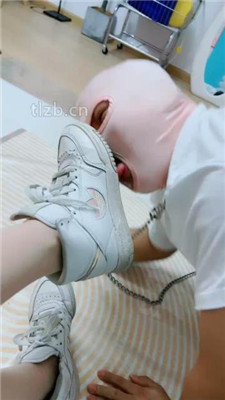 图片[12]_【陈莹斯】圈养犬化之高跟鞋-运动鞋崇拜_HD绳艺资源