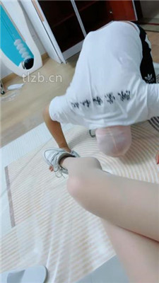 图片[15]_【陈莹斯】圈养犬化之高跟鞋-运动鞋崇拜_HD绳艺资源